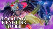 Uomo Yubel al Local di Yu-Gi-Oh! con il POV