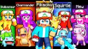 10 FRIENDS on one POKEMON BLOCK in Minecraft!